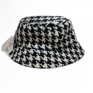 Y2K Retro Black and White Bucket Hat